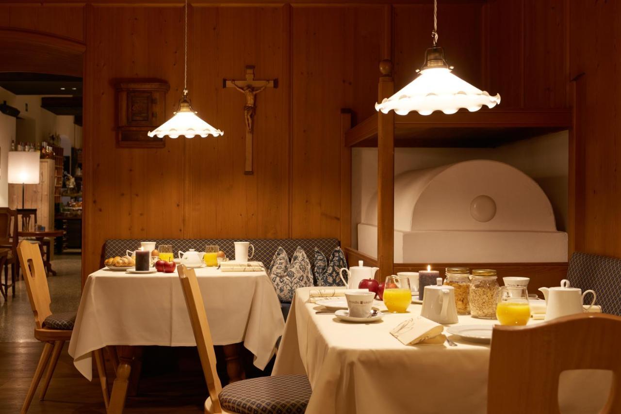 Historic Guesthouse Bircher B&B Apartments Near Sterzing Campo di Trens Eksteriør bilde