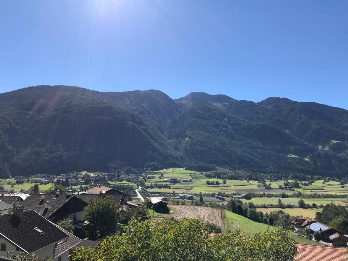 Historic Guesthouse Bircher B&B Apartments Near Sterzing Campo di Trens Eksteriør bilde